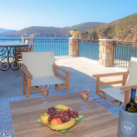 Le Grand Blue Villa