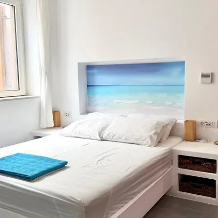 Le Grand Blue Kámbos
